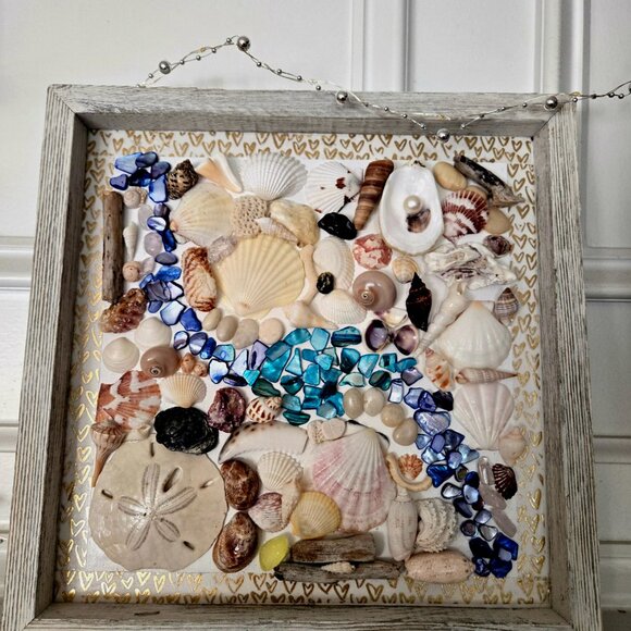 Seashell mosaic artwork - Picture 3 of 4